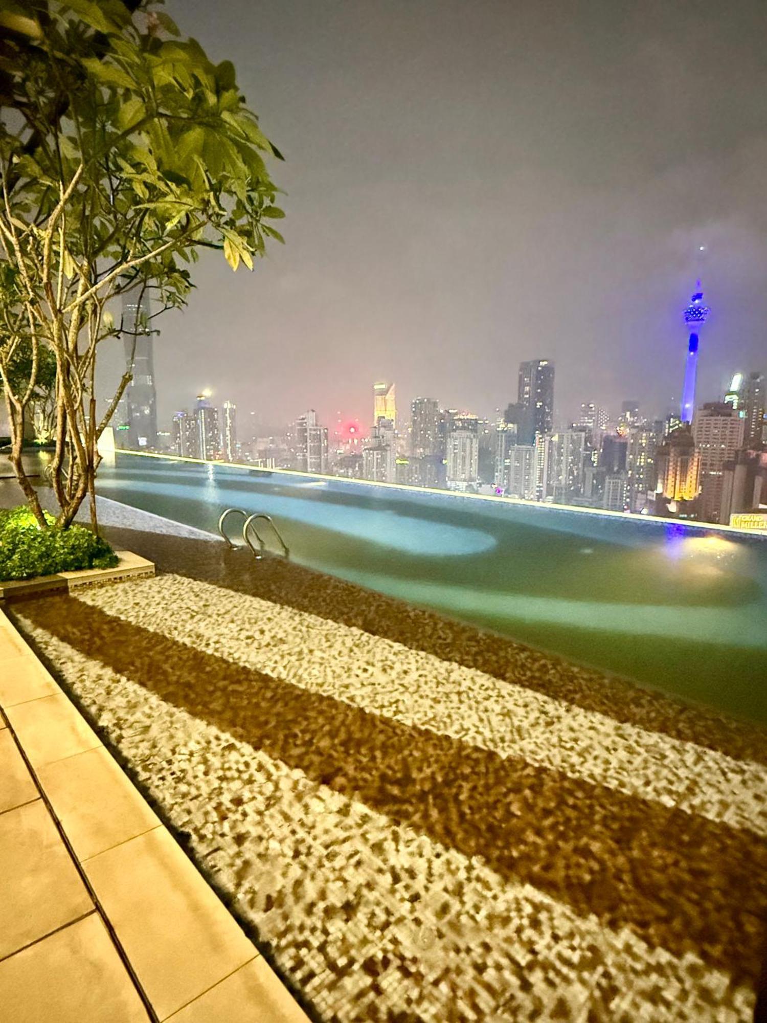 Maxx Royal Axon Bukit Bintang Apartamento Kuala Lumpur Exterior foto